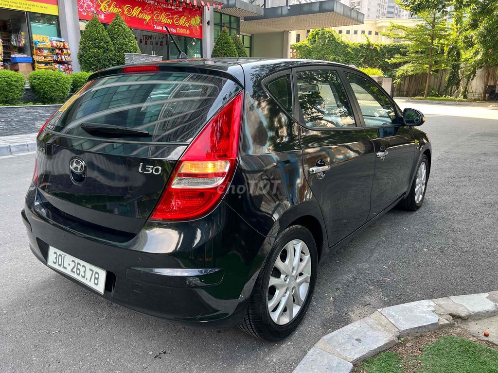 Hyundai i30 2009 - ảnh 3