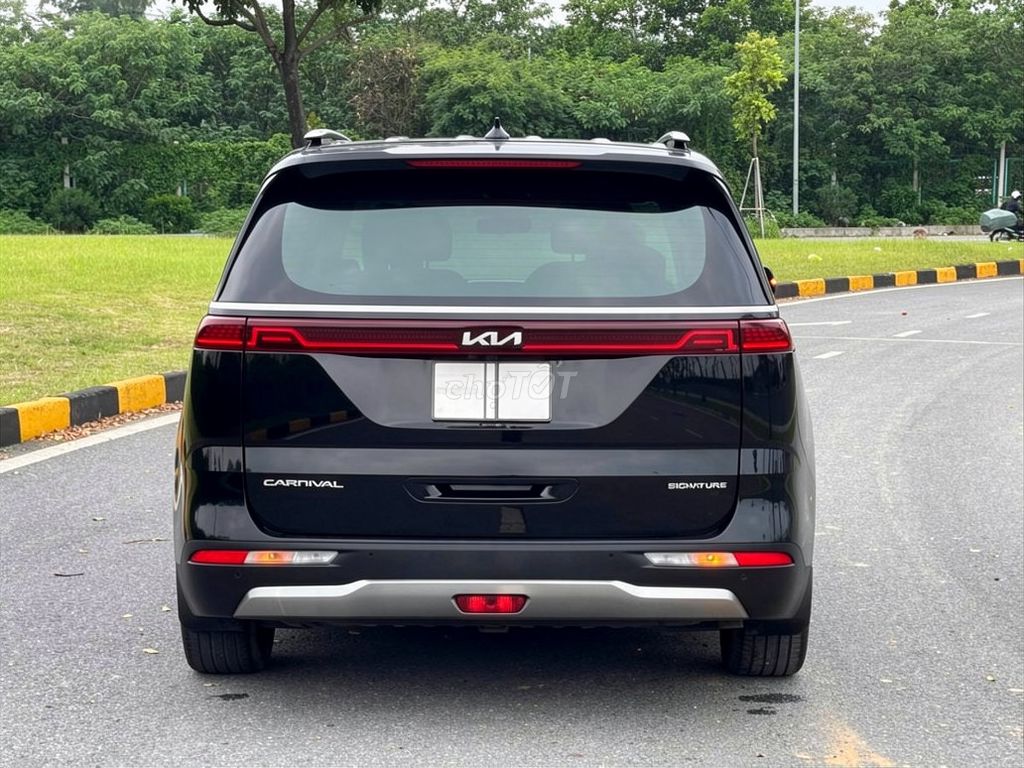 Kia Carnival Signature 2.2D 2024 - ảnh 3