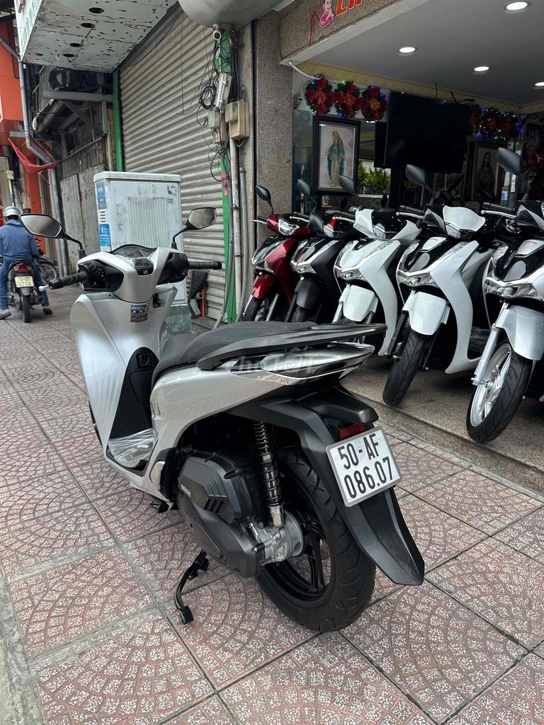 Honda SH 2022 - ảnh 3
