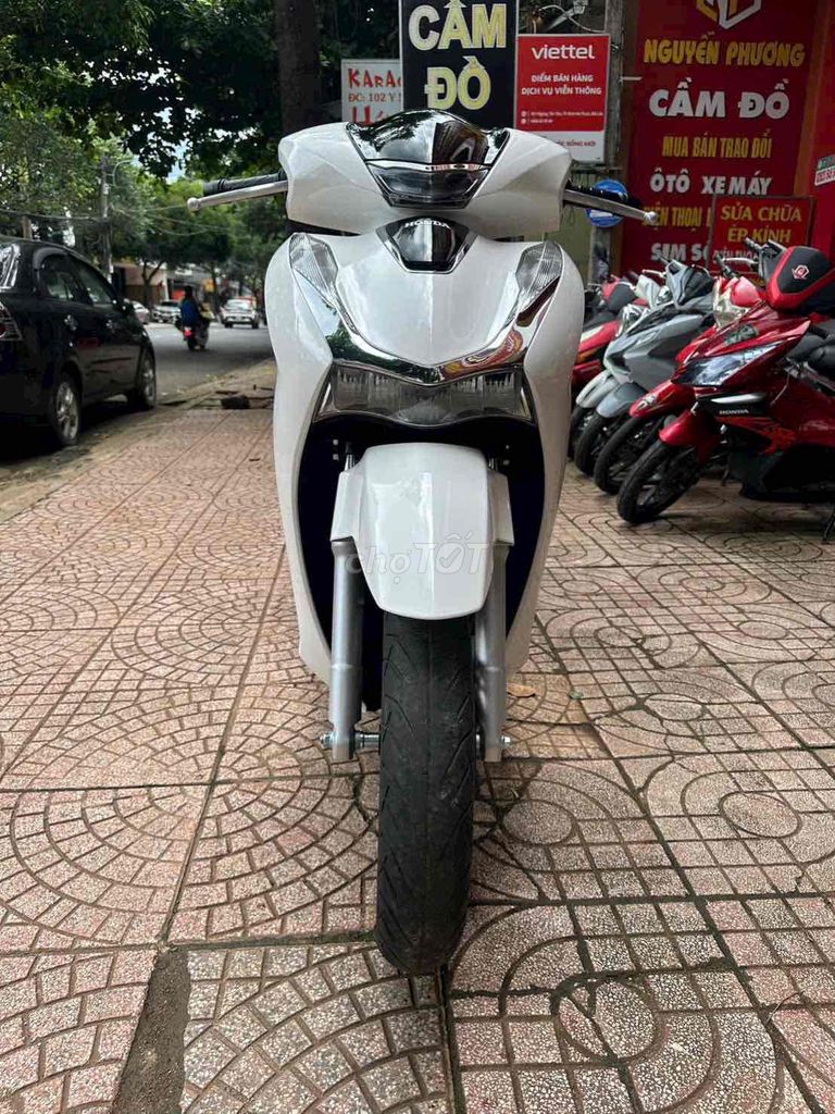 Honda SH 2022 - ảnh 1
