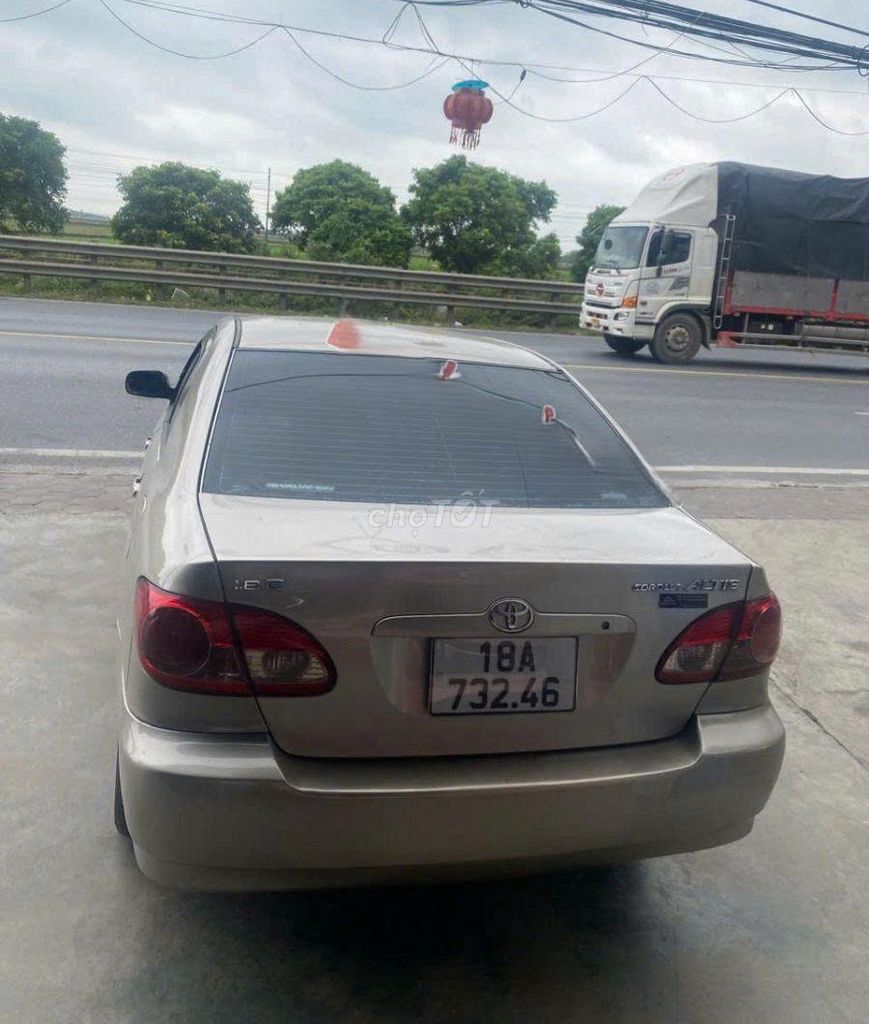 Toyota Corolla Altis 2005 - ảnh 4