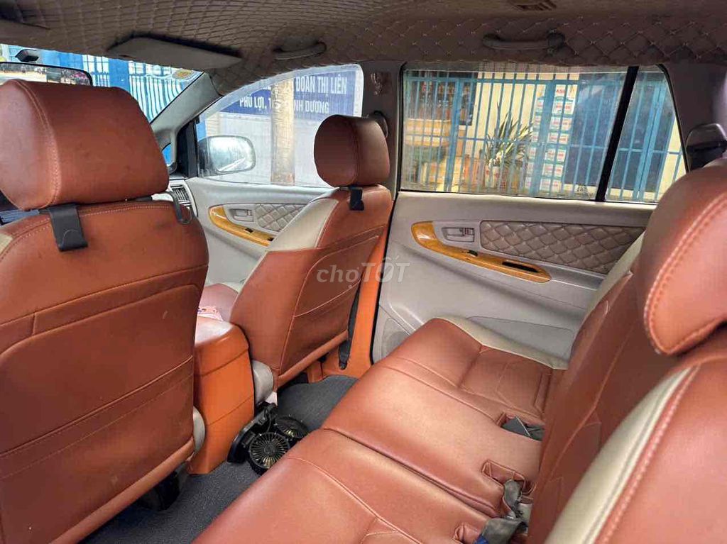 Toyota Innova 2008 - ảnh 4