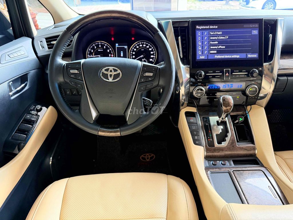 Toyota Alphard 2021 - ảnh 4