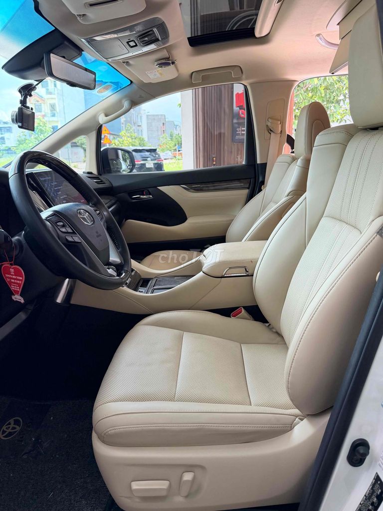 Toyota Alphard 2021 - ảnh 5