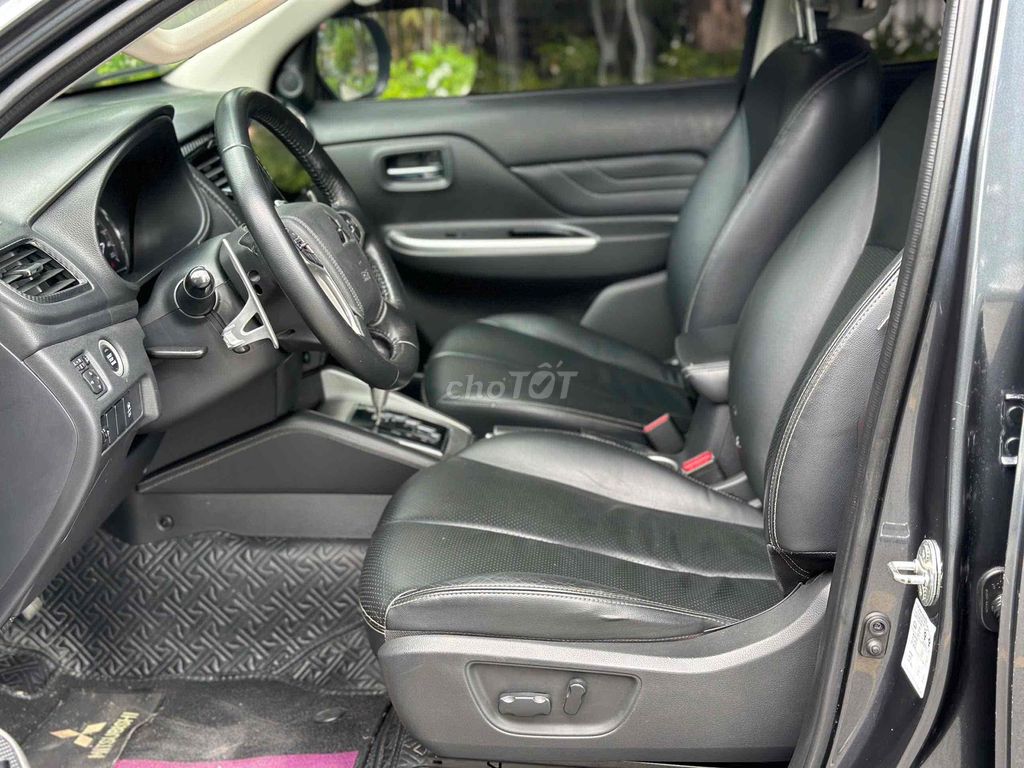 Mitsubishi Triton 2021 - ảnh 4