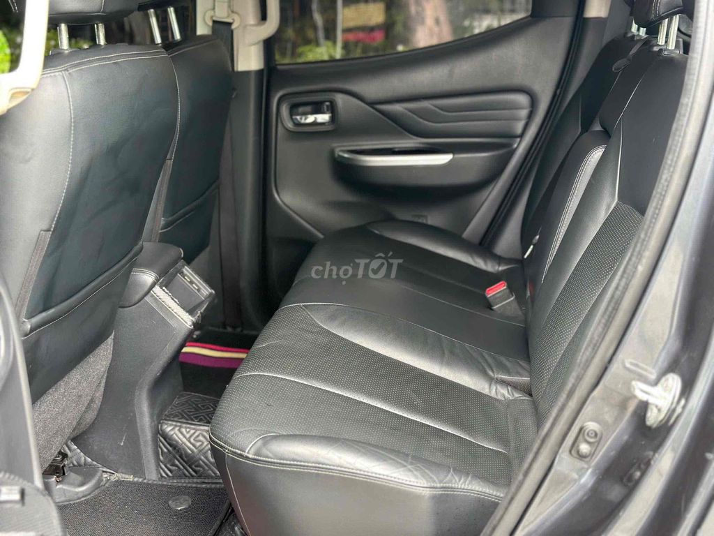 Mitsubishi Triton 2021 - ảnh 5