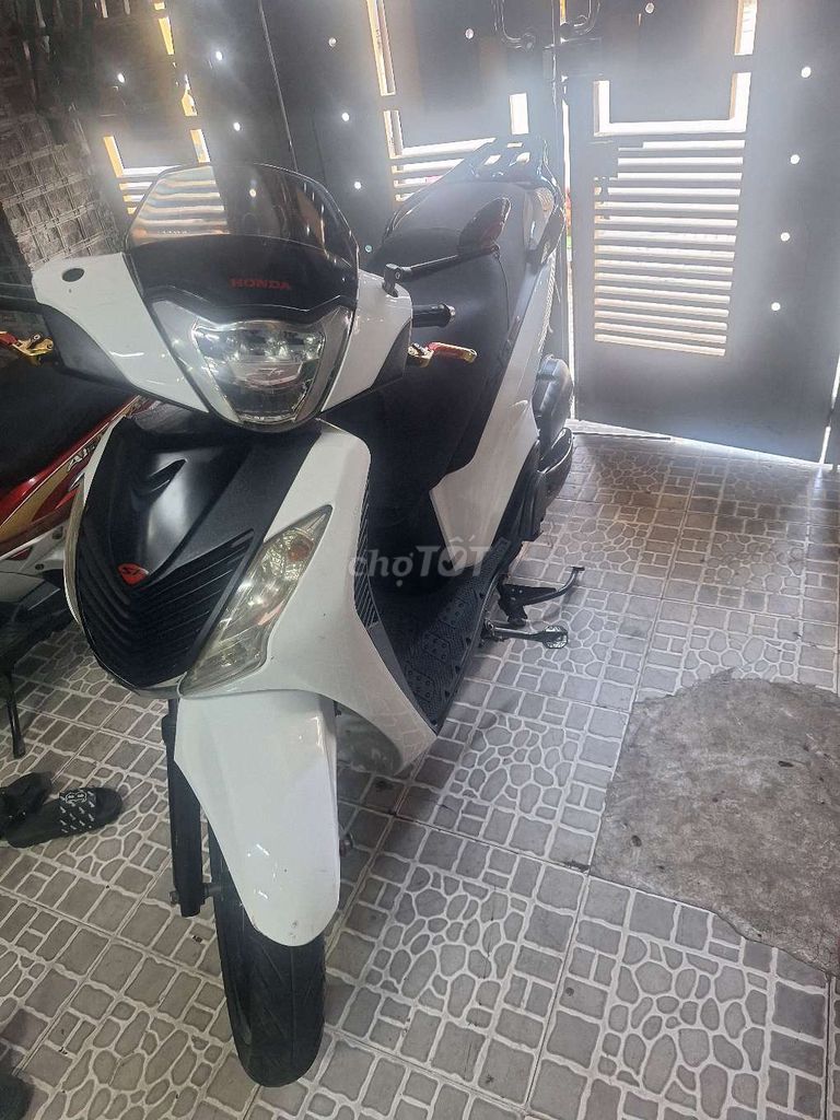 Honda SH 2014 - ảnh 2