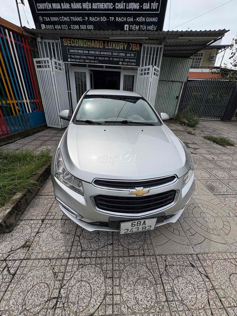 Chevrolet Cruze 2017 - ảnh 1