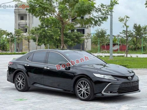 Toyota Camry 2.5Q 2022 - ảnh 2