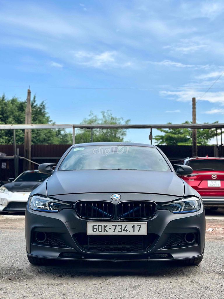 BMW 3 Series 2016 - ảnh 1