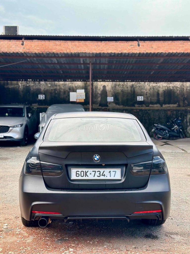 BMW 3 Series 2016 - ảnh 4