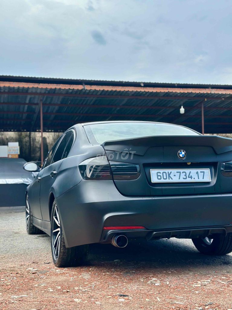 BMW 3 Series 2016 - ảnh 5