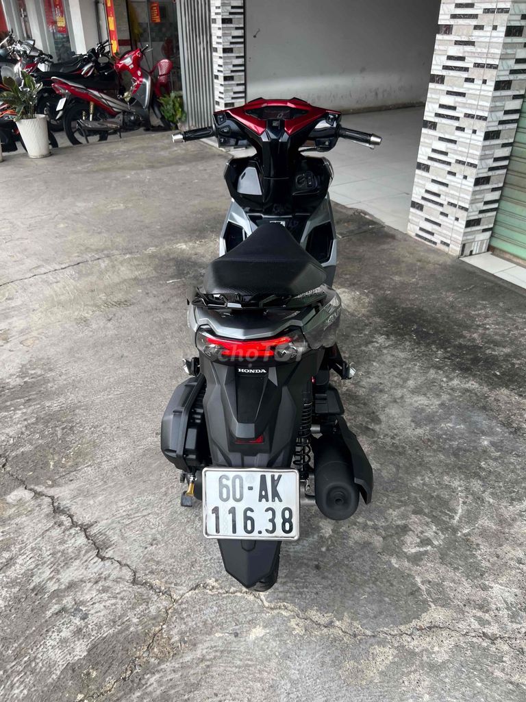 Honda Air Blade 2024 - ảnh 2