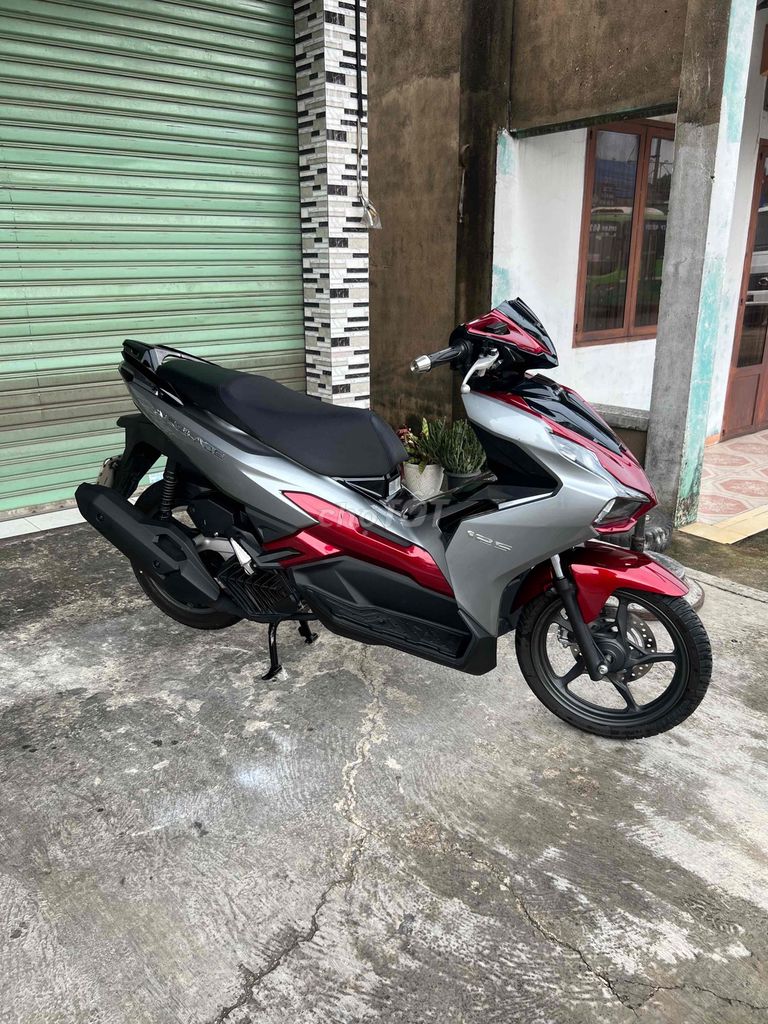 Honda Air Blade 2024 - ảnh 4