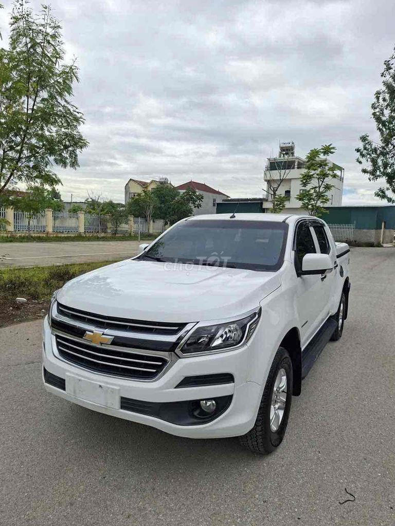 Chevrolet Colorado 2018 - ảnh 1
