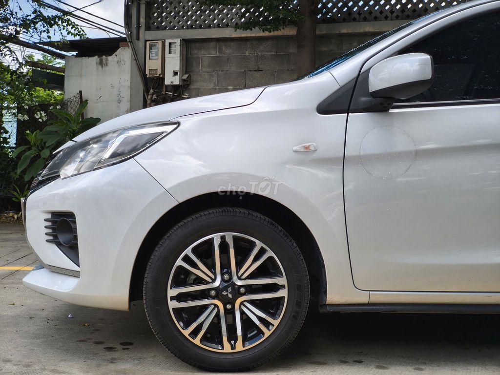 Mitsubishi Attrage 1.2 MT 2024 - ảnh 2