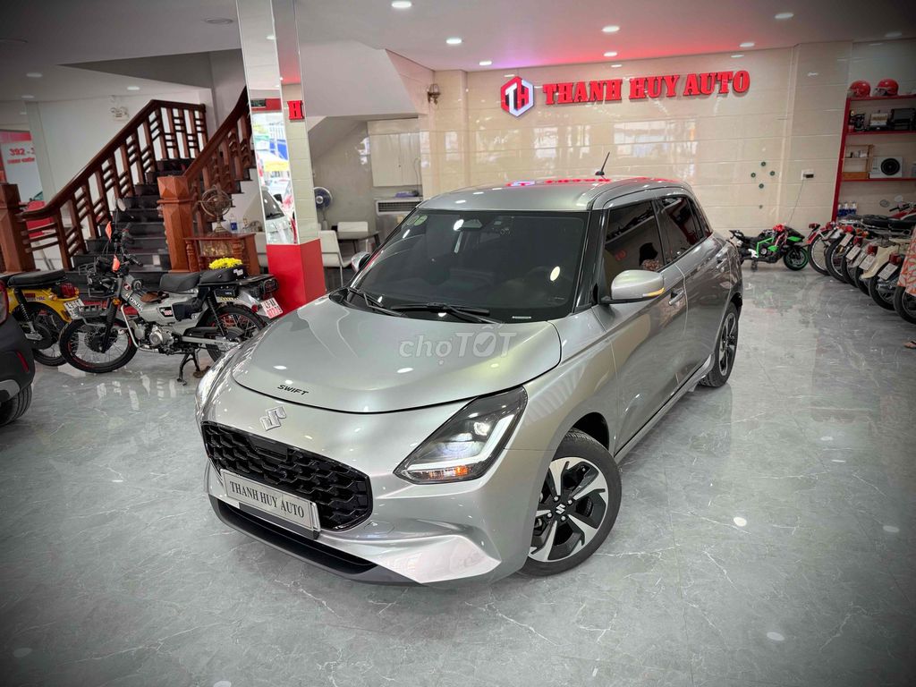 Suzuki 2025 - ảnh 1