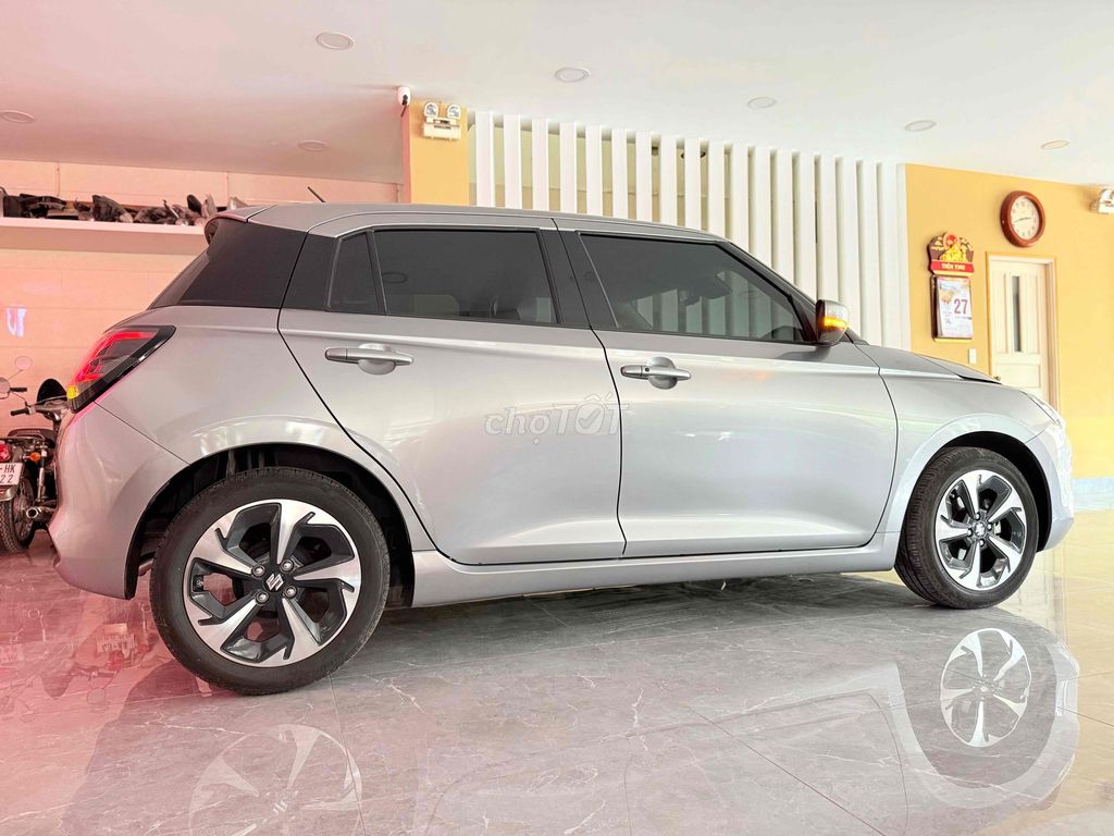 Suzuki 2025 - ảnh 4