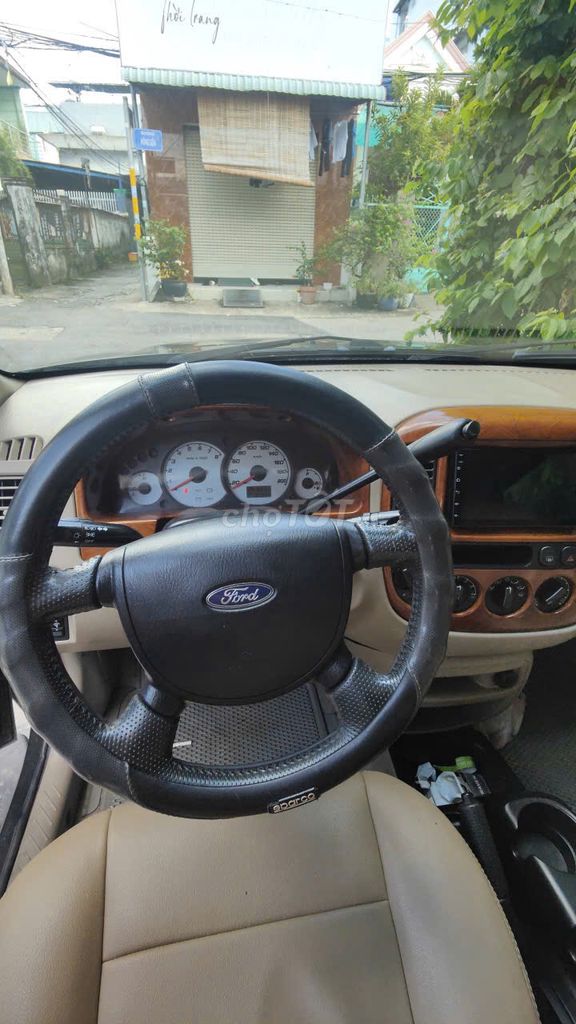 Ford Escape 2004 - ảnh 1