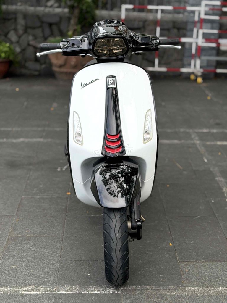 Piaggio 2017 - ảnh 1
