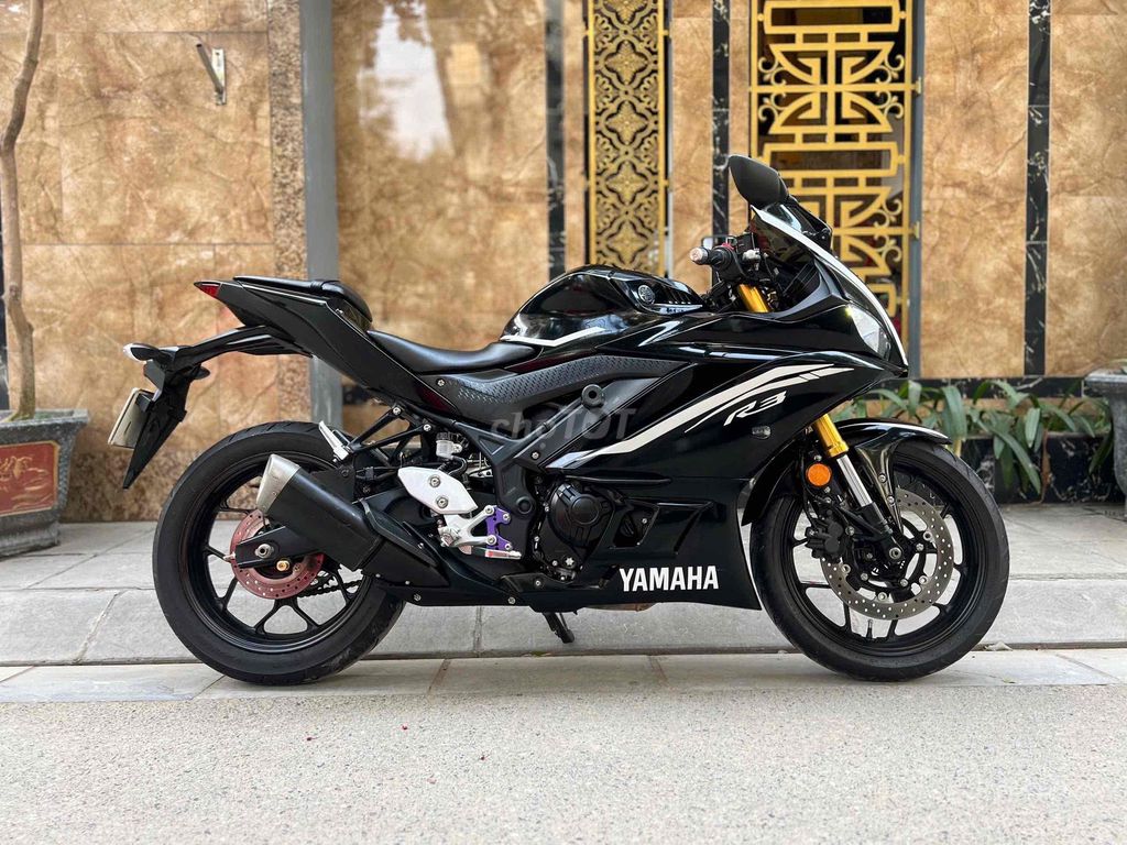 Yamaha R 2023 - ảnh 1