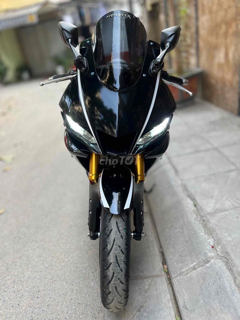 Yamaha R 2023 - ảnh 2