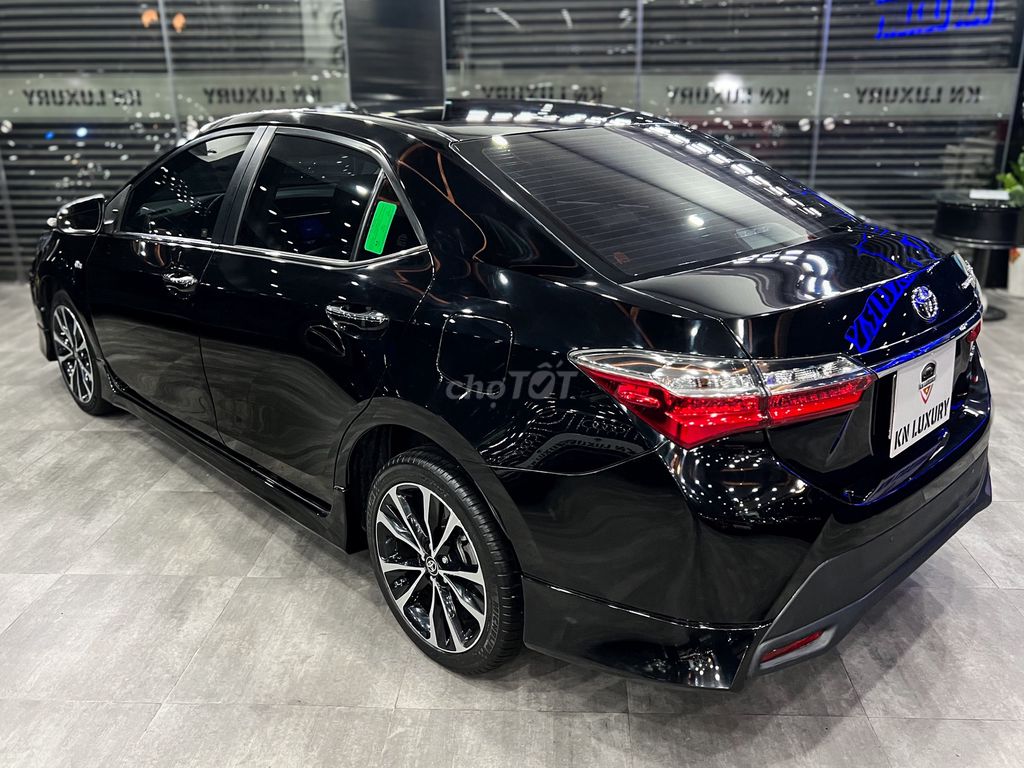 Toyota Corolla Altis 2021 - ảnh 4