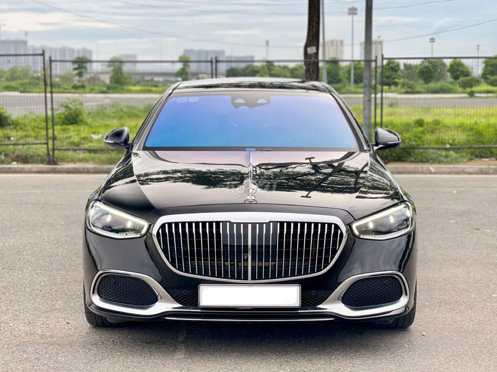 Mercedes-Benz 2022 - ảnh 1