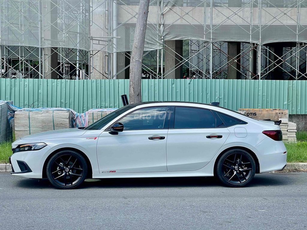 Honda Civic 2023 - ảnh 4