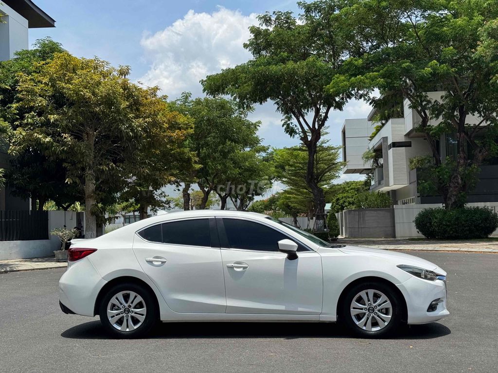 Mazda 2017 - ảnh 2