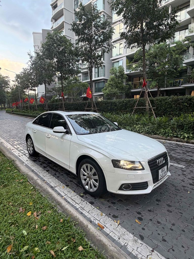Audi A4 - ảnh 3
