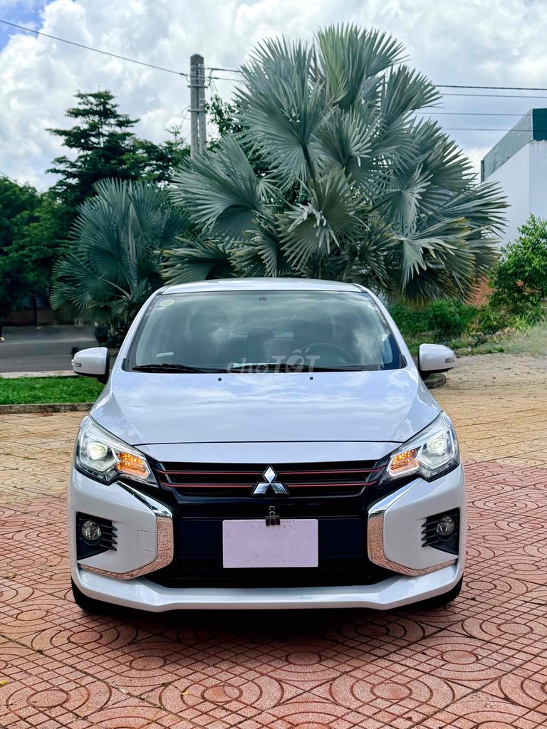 Mitsubishi Attrage 2021 - ảnh 1