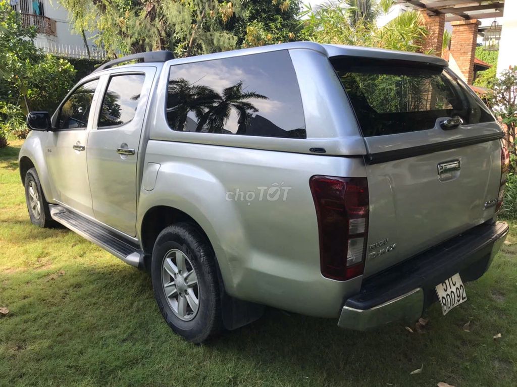 Isuzu 2015 - ảnh 5