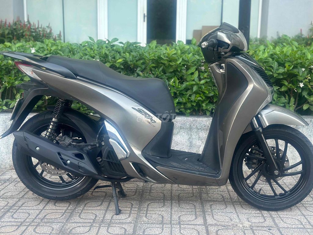 Honda SH 2012 - ảnh 4