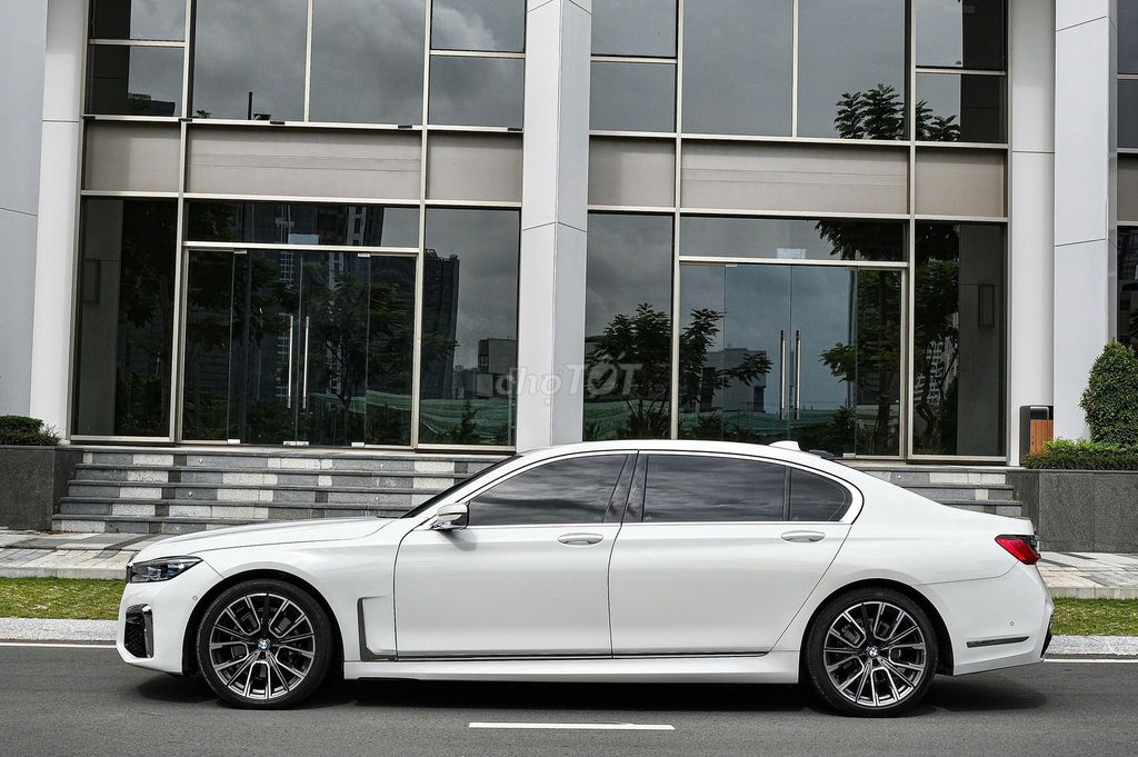 BMW 2015 - ảnh 2