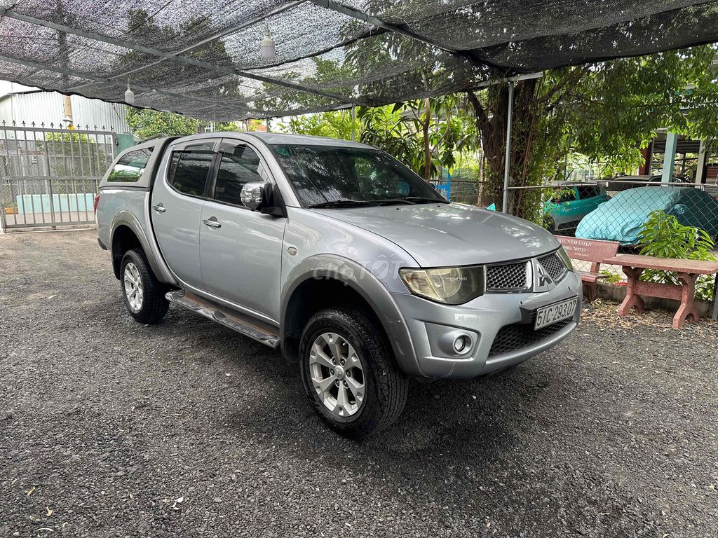 Mitsubishi Triton 2013 - ảnh 1