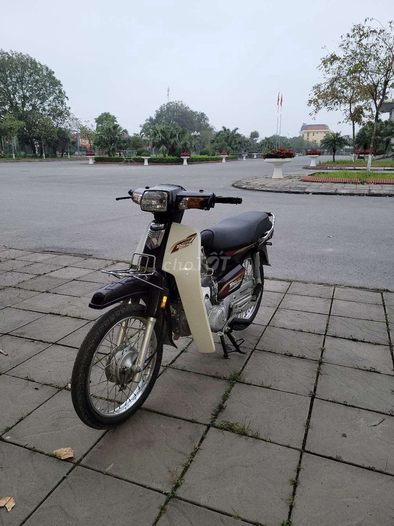 Honda Dream 2013 - ảnh 3