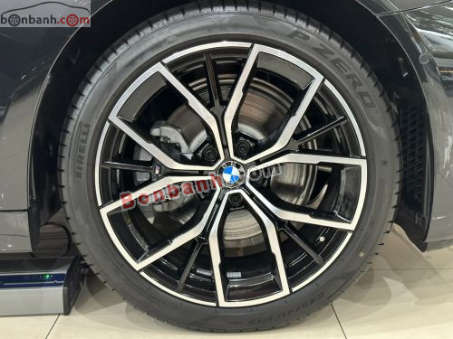BMW 5 Series 520i M Sport 2023 - ảnh 5