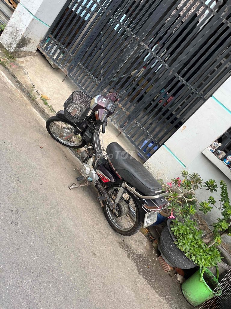 Honda Dream 2015 - ảnh 1