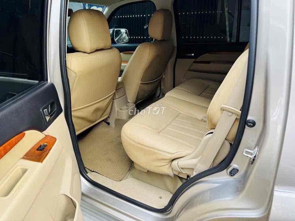 Ford Everest 2009 - ảnh 3