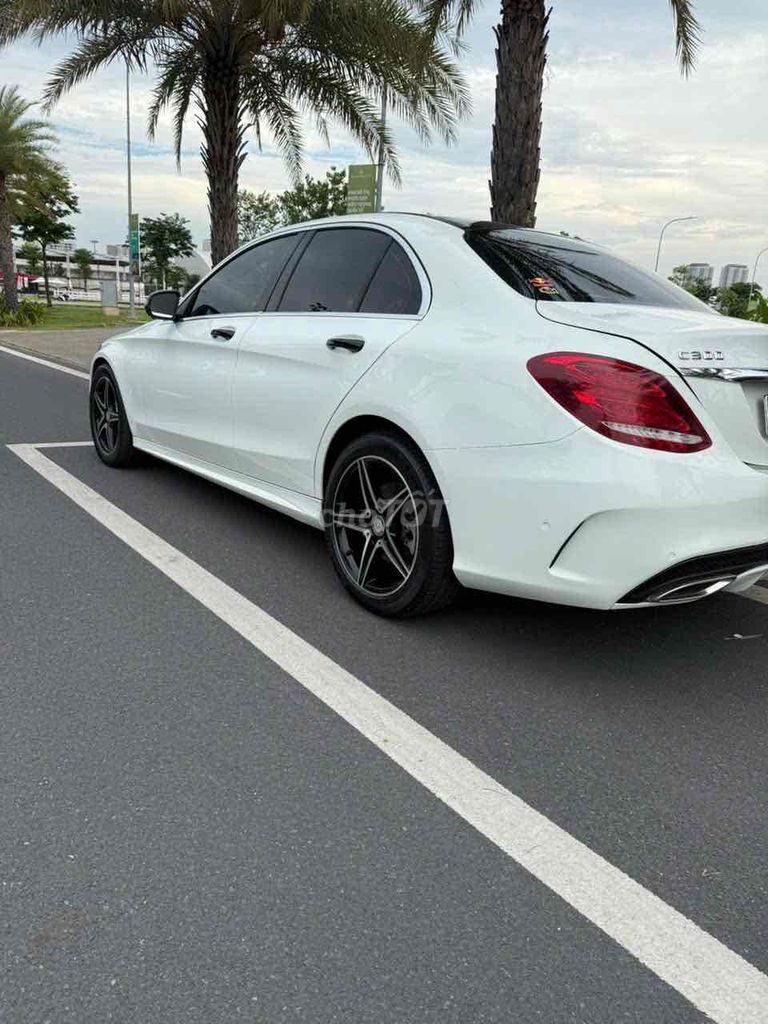 Mercedes-Benz 2016 - ảnh 3
