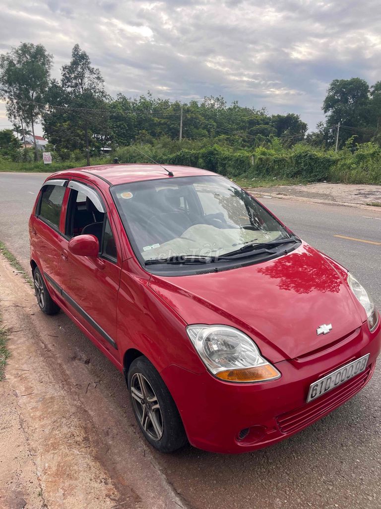 Chevrolet Spark 2011 - ảnh 3