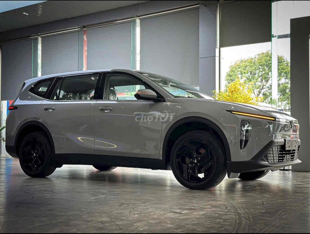 VinFast MPV 7 - ảnh 4