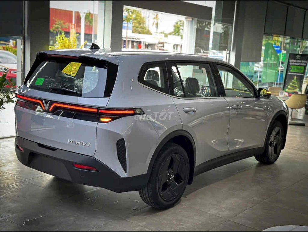 VinFast MPV 7 - ảnh 5