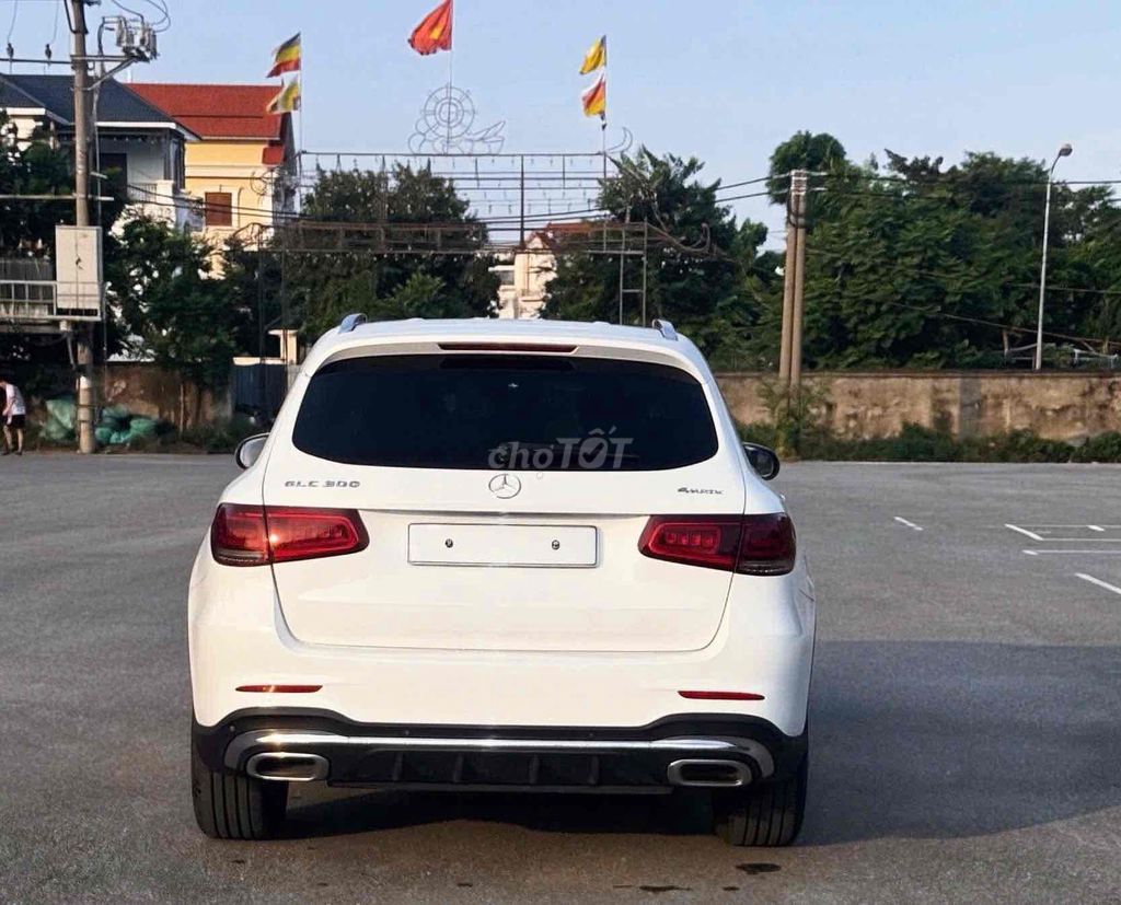 Mercedes-Benz GLC - ảnh 3
