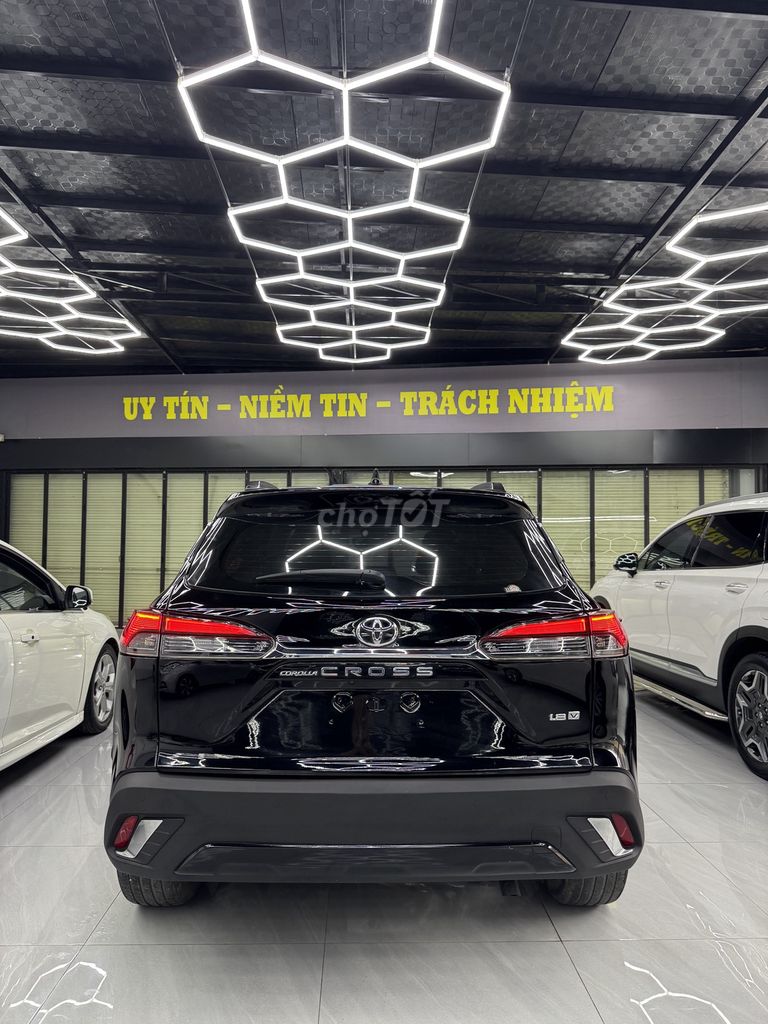 Toyota Corolla Cross 1.8V 2020 - ảnh 3