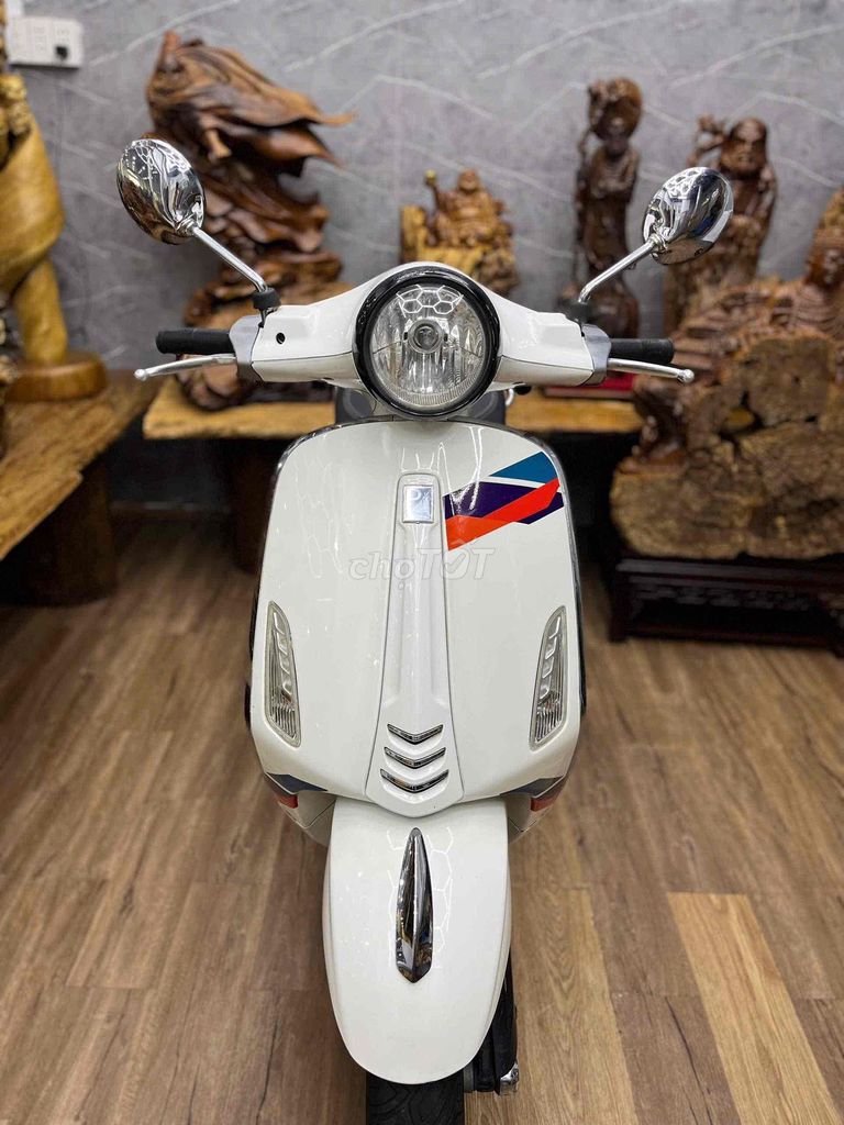 Vespa 2014 - ảnh 1