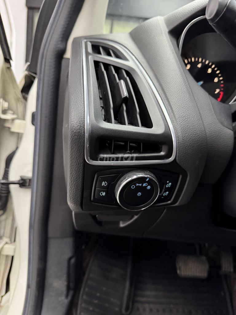Ford Focus 2013 - ảnh 5