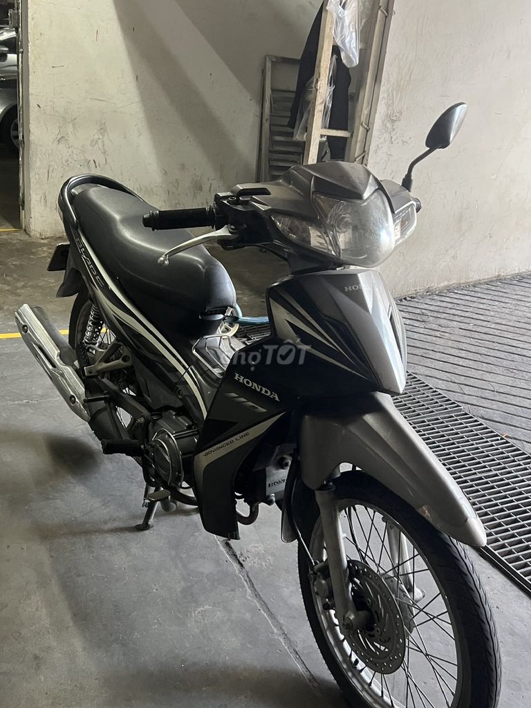 Honda Blade 2015 - ảnh 3