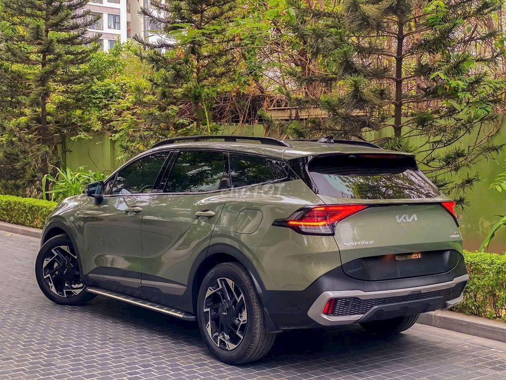 Kia Sportage - ảnh 2